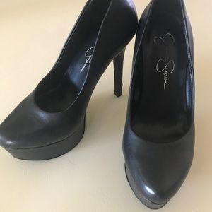 JESSICA SIMPSON Waleo Platform Pumps